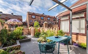 De Grey Terrace
